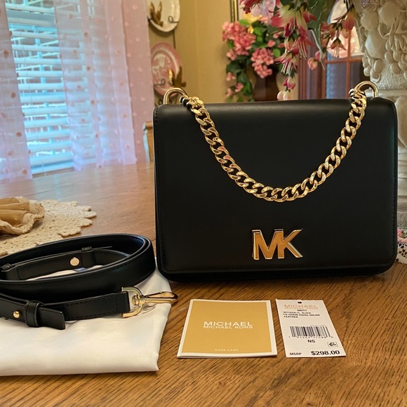 Michael Kors Handbags - Michael Kors Black Leather Mott Handbag Bag